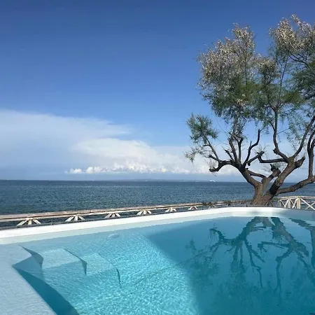 Vilă Luxury Beachfront Margarita With Private Beach, Pool & Jacuzzi In Zakynthos *