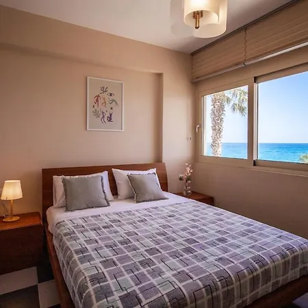 Vilă Luxury Beachfront Margarita With Private Beach, Pool & Jacuzzi In Zakynthos