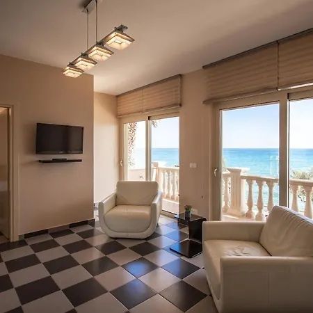 Luxury Beachfront Margarita With Private Beach, Pool & Jacuzzi In Zakynthos * Akrotiri (Zakynthos)