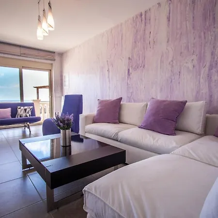 Luxury Beachfront Margarita With Private Beach, Pool & Jacuzzi In Zakynthos *