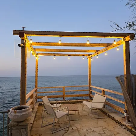 Luxury Beachfront Margarita With Private Beach, Pool & Jacuzzi In Zakynthos
