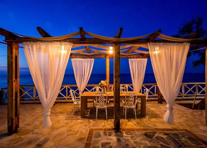 Villa Luxury Beachfront Margarita With Private Beach, Pool & Jacuzzi In Zakynthos *