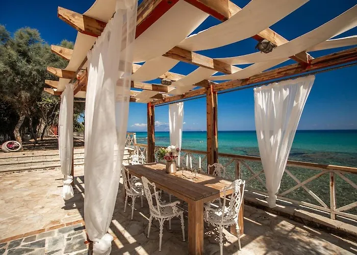 Luxury Beachfront Margarita With Private Beach, Pool & Jacuzzi In Zakynthos * Akrotiri (Zakynthos)