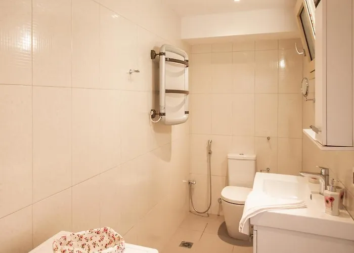 Luxury Beachfront Margarita With Private Beach, Pool & Jacuzzi In Zakynthos Akrotiri (Zakynthos)