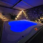 Luxury Beachfront Margarita With Private Beach, Pool & Jacuzzi In Zakynthos * Akrotiri (Zakynthos)