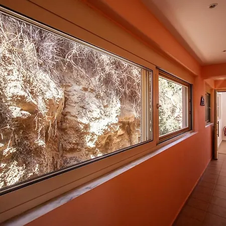 Luxury Beachfront Margarita With Private Beach, Pool & Jacuzzi In Zakynthos