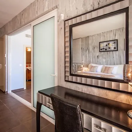 Luxury Beachfront Margarita With Private Beach, Pool & Jacuzzi In Zakynthos Akrotiri (Zakynthos)