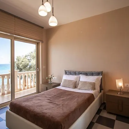 Luxury Beachfront Margarita With Private Beach, Pool & Jacuzzi In Zakynthos